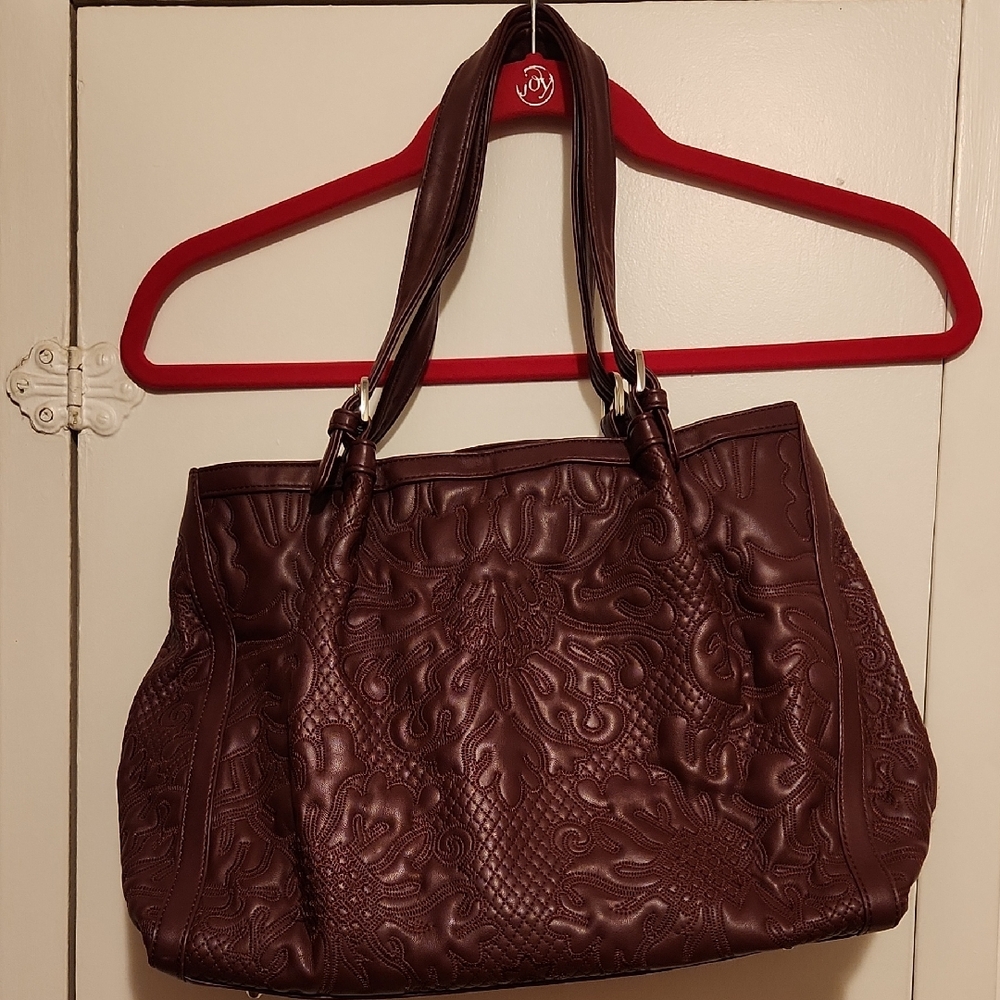 🔥Chic Embossed Maroon Shoulder Bag